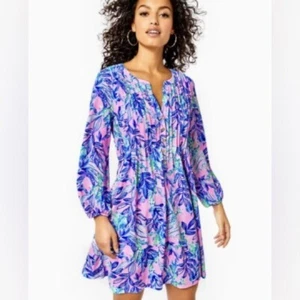 Neu mit Etikett Lilly Pulitzer Seana Kleid UPF 50 + Flieder Rose Just a Lil Jelly Größe L - Bild 1 von 7