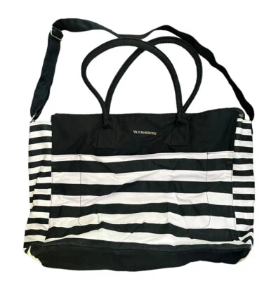 Bolso de Lona Victoria's Secret Rosa/Negro Rayas Fin de Semana Foto 1 de 4