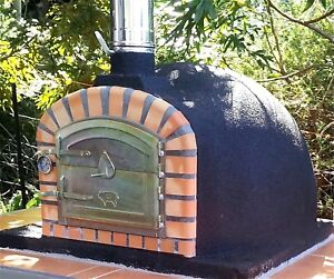 Gourmet Pizza Oven Etna, completely finished and ready to use