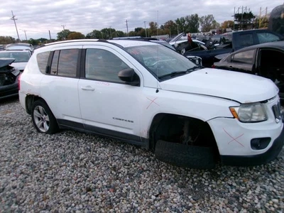 COMPASS   2012 Front Door Trim Panel 2179286 - Image 1 of 4