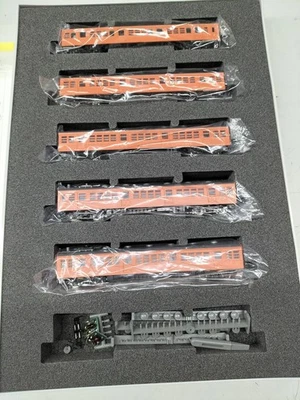 TOMIX  JNR 72 73 commuter train Katamachi Line 813907 - Image 1 of 4