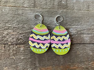 Handmade Hypoallergenic Painted Easter Egg Earrings on Lever Back Closures - Picture 1 of 4
