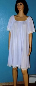 Camisón CLAIRE SANDRA BY LUCIE ANN BH DE COLECCIÓN LAVANDA con ENCAJE BLANCO talla grande - Imagen 1 de 3