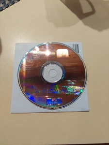 WINDOWS XP HOME 32 BIT SP2 2002, Includes KEY - Picture 1 of 3
