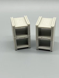 2 zerbrechliche Betonblöcke aus Kunststoff für WWE & AEW Wrestling Actionfiguren - Bild 1 von 1
