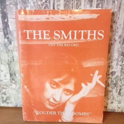 Raro cancionero de colección The Smiths Off The Record Louder Than Bombs Tab Morrissey Foto 1 de 4