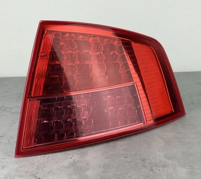 03-07 AUDI A8 PASAJERO EXTERIOR DERECHO LUZ TRASERA LÁMPARA TRASERA OEM Probado Foto 1 de 4