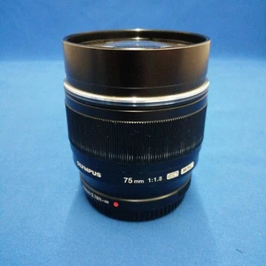 Olympus M.Zuiko Digital 75Mm F1.8 Ed M Single Focus Lens/M.Zuiko F1 - Picture 1 of 4