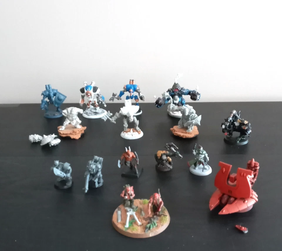 Lot of 15 mixed WARMACHINE Trollbloods & 40K miniatures - Read ENTIRE listing! - Image 1 of 4