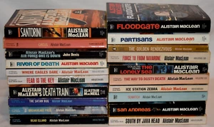 Lot of 20 ALISTAIR MACLEAN Vintage Thriller Adventure Fawcett Paperback Books - Picture 1 of 14