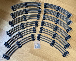 Vintage Lionel Spur O Metall Zug Gleise 12 gebogene Teile mit 10 Ersatzstiften - Bild 1 von 5