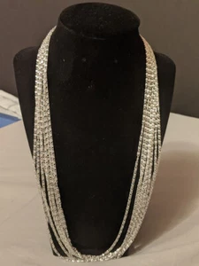 25" Damen Promi silberfarben Schmuck Hänger Halskette - Bild 1 von 4