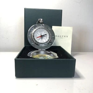 Brújula de bolsillo Voyager moderna Dalvey de colección descontinuada con amortiguación líquida - Imagen 1 de 7