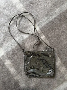 Whiting & Davis Vintage Gold Metal Mesh Purse Gold Vinyl Crossbody Strap - Picture 1 of 6