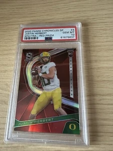Justin Herbert 2020 Panini Chronicles Spectra Red Prizm PSA 10 - Bild 1 von 1