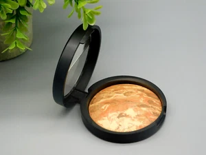 Laura Geller Baked Balance N Brighten Foundation DEEP 0.32 oz New Without Box - Picture 1 of 7