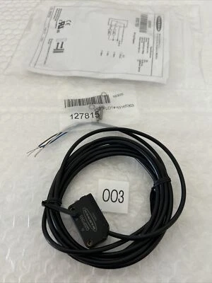 Banner Engineering Q20PDVS Small Spot Diffuse Photoelectric Sensor - Image 1 of 4