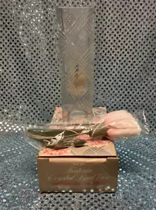 Avon Fostoria Crystal Bud Vase With Flower Crosshatched Pattern New ~ Vintage - Picture 1 of 1