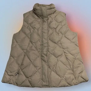 KENNETH COLE Women’s Small Tan Quilted Down Vest - Picture 1 of 4