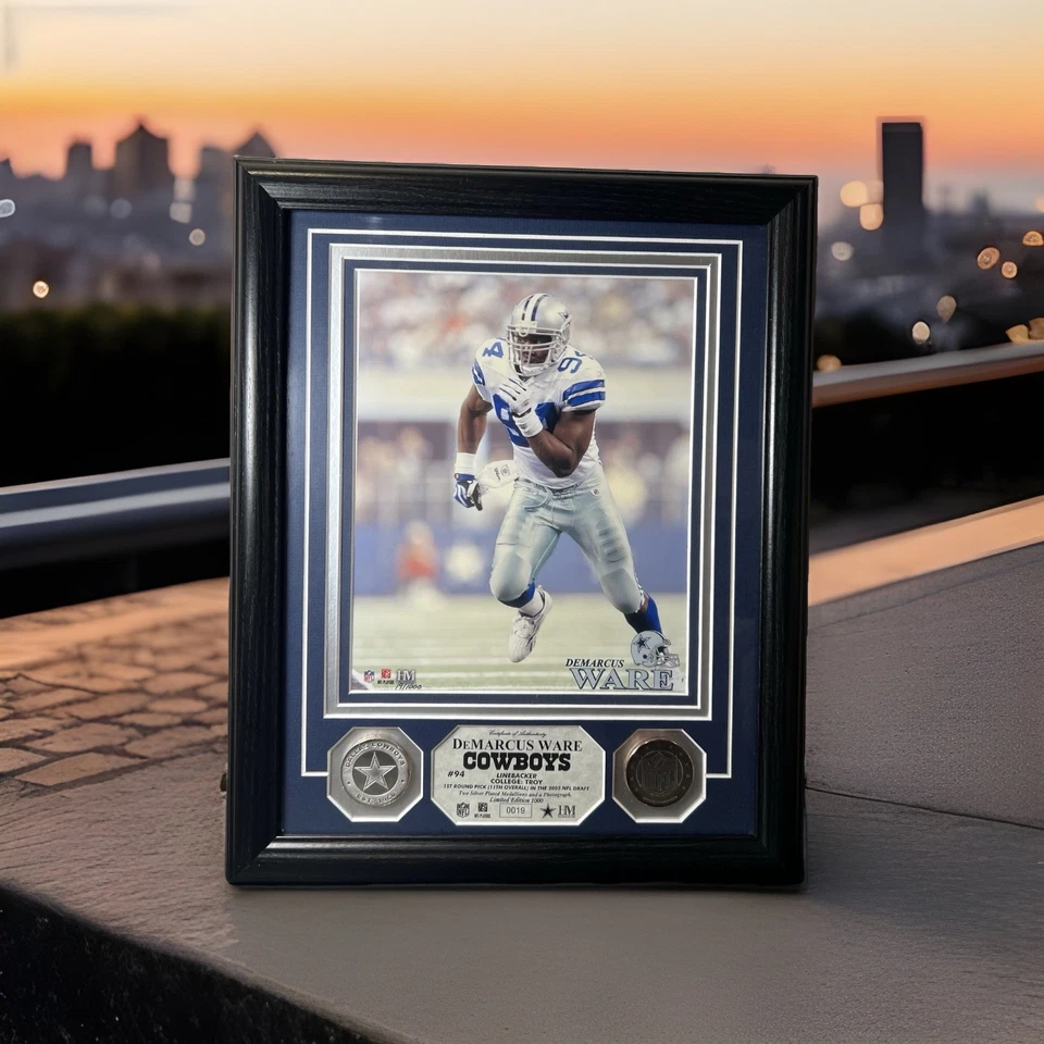 Moneda de plata DeMarcus Ware Dallas Cowboys edición limitada Foto con marco Highland Mint Foto 1 de 4