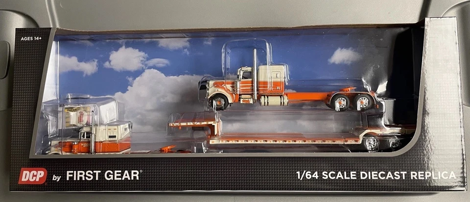 DCP 60-2138 Peterbilt 389 359 Fontaine Lowboy Set 1:64 Kulak Son’s #3 1:64 NEW - Image 1 of 4