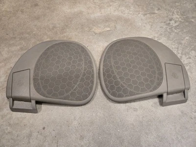 97 - 05 Buick Regal / Century Rear Speaker Grill Covers Grills GRAY OEM - Image 1 of 4