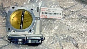 Genuine Toyota & Lexus (2004-2010) 50200 Fuel Inducton Throttle Body 22030-0F010 - Picture 1 of 2