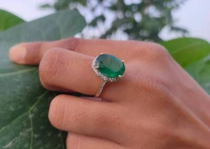 14kt gold ring with Natural Emerald - Picture 1 of 9