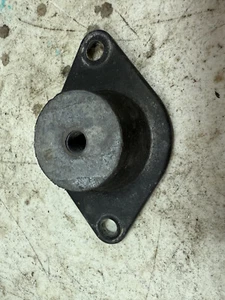 1996 TIGERSHARK MONTE CARLO 640 ENGINE MOTOR MOUNT #9883 - Picture 1 of 1
