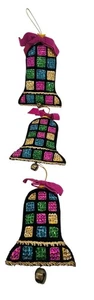 Campanas colgantes de pared vintage kitsch bucilla de fieltro navideño con lentejuelas 27" de alto - Imagen 1 de 11