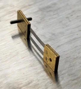 Molla oscillante per pendoli | Distanza perno 18,5 spessore 0,05 | n.328 - Foto 1 di 4