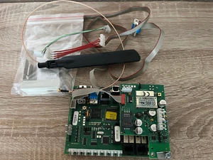 Honeywell DS 7700 Übertragungseinheit mit GSM RFW-4000 Einbruchmeldeanlage - Bild 1 von 2