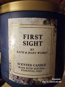 NEW! WHITE BARN (AT FIRST SIGHT) Bath & Body Works 3 Wick Candle 14.5OZ ๐ - Picture 1 of 3