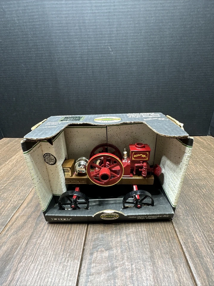 John Deere Waterloo Boy Die Cast Vintage Tractor 1/8 Scale