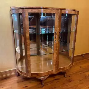 Vintage Queen Anne Glass Display Cabinet - Picture 1 of 7