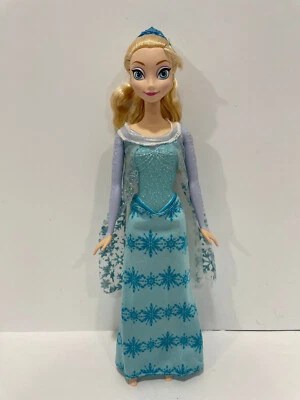 "Muñeca Elsa Disney Frozen 12"" 2012 Mattel con capa de nieve y vestido" Foto 1 de 4