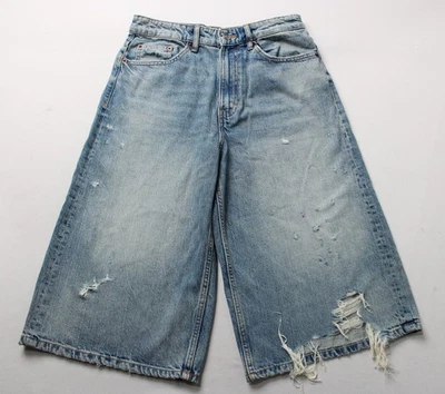 Pantalones cortos de mezclilla holgados rasgados de tiro medio Zara para mujer MP7 azul claro talla US:2 EU:34 Foto 1 de 4