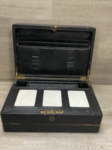 LEDERBEZOGENE SCHREIBSCHRÄGE - FRÜHES 20. JH. Carlisle & Watts Edinburch - Bild 1 von 13