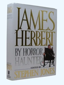 JAMES HERBERT: By Horror Haunted, edited by Stephen Jones 1st HB DW 1992 - Bild 1 von 7