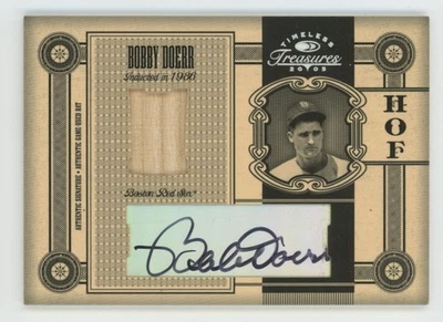 Bobby Doerr 2005 Donruss Timeless Treasures Salón de la fama Automático/25 Bate #HOF-12 Boston Rojo Foto 1 de 2