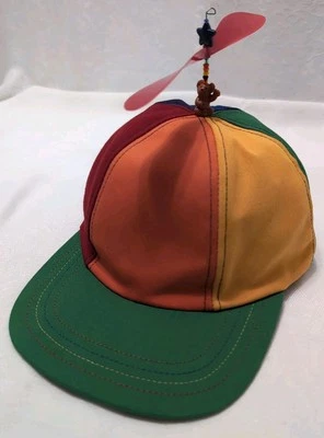 Gorra Interstellar Propeller tamaño niño con montaje estrella de oso colores brillantes nueva Foto 1 de 4