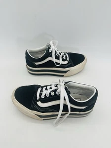 VANS Old Skool Stackform Women's 6.5 Men’s 5 Black White Platform Shoes - Picture 1 of 9