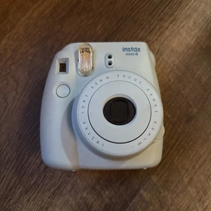 FUJIFILM Instax Mini 9 Ice Blue Instant Film Camera Tested No Battery Cover - Picture 1 of 6