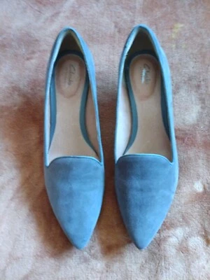 Clarks Indigo Sage Elfin Suede Classic Pump Heels Grey Leather Ladies US 10 M - Image 1 of 4