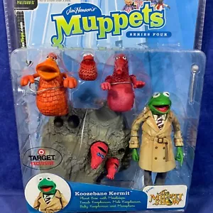 Muppets KOOZEBANE KERMIT Figures RED KOOZEBANIANS Palisades TARGET Trenchcoat - Picture 1 of 10