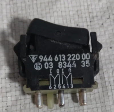 Interruptor de espejo retrovisor eléctrico izquierdo y derecho Porsche 944 OEM 944 613 220 00 Foto 1 de 4