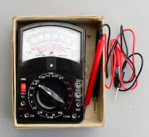 Vintage Ross Electronics Multimeter RE 150M Made In Japan Box Used, untested - Picture 1 of 6
