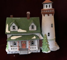Department 56 New England Village Series "Craggy Cove Lighthouse"
