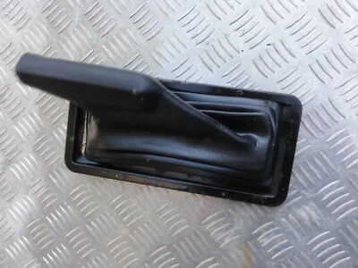 Ford Granada MK2 - Goma Protectora (Freno de Mano Emergencia Aparcamiento) Foto 1 de 4