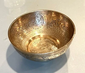 Ciotola Piatto Vintage Medio Oriente Incisa Ottone Bronzo Oro Dorato Decorazione - Foto 1 di 8